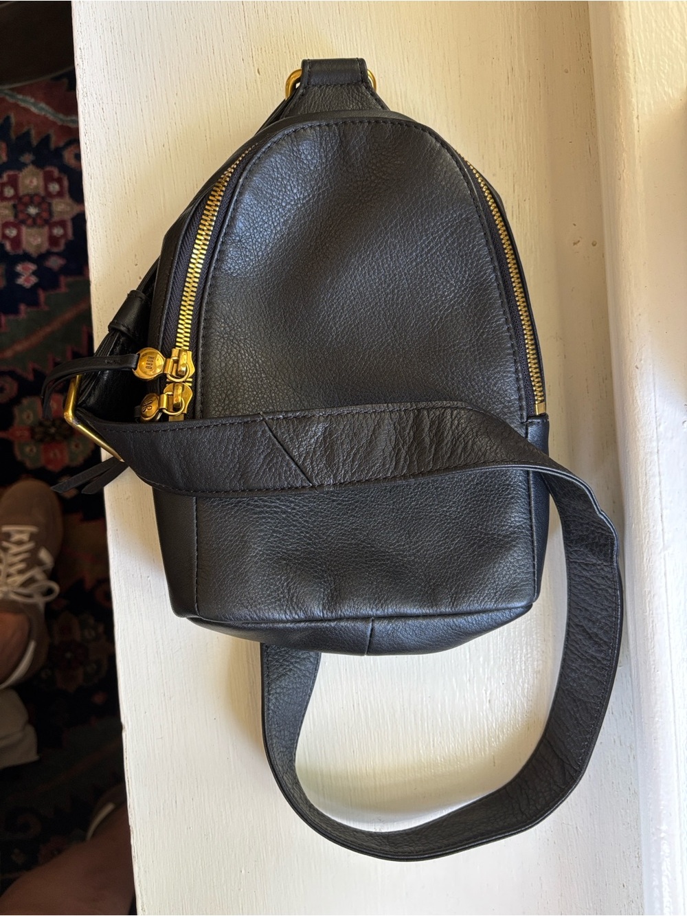 HOBO New W/O Tags Black Leather Fern Sling Bag, Crossbody Bag with Gold Hardware